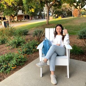 American Eagle Mom Jeans Short